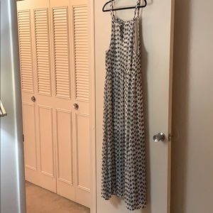 Torrid High Neck Arrow Print Maxi Dress